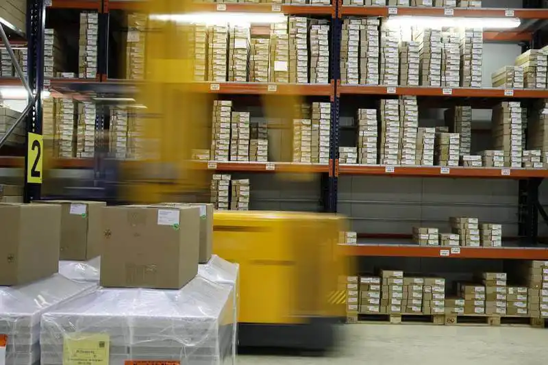 The image shows a warehouse.