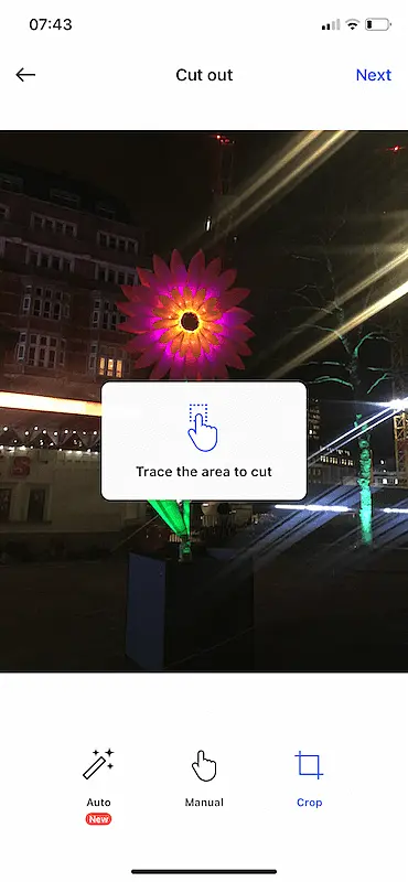 Sticker.ly print screen where it's written "trace the area to cut".