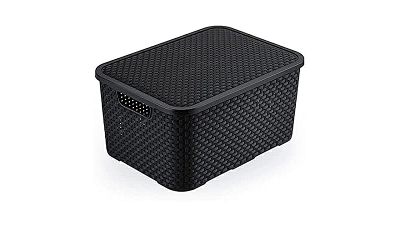 imagem de uma caixa organizadora de 20 litros na cor preta com a tampa e design de cesto