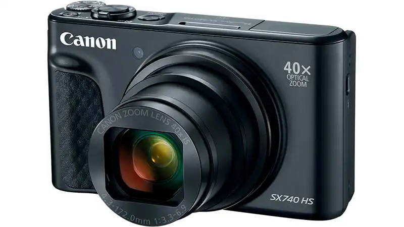 foto de uma câmera fotográfica Canon PowerShot SX740