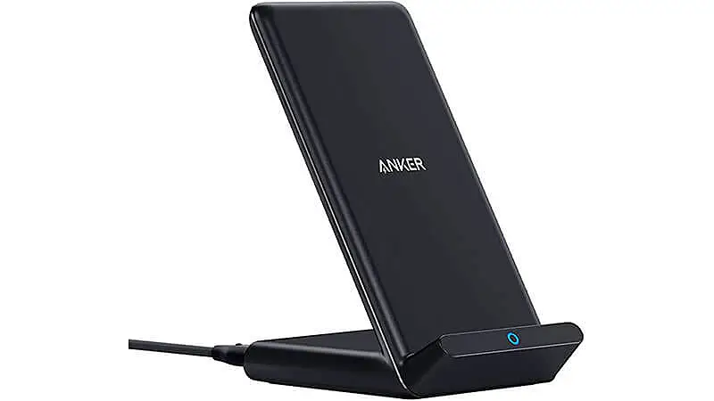 imagem de um carregador sem fio vertical com apoio da Anker na cor preta
