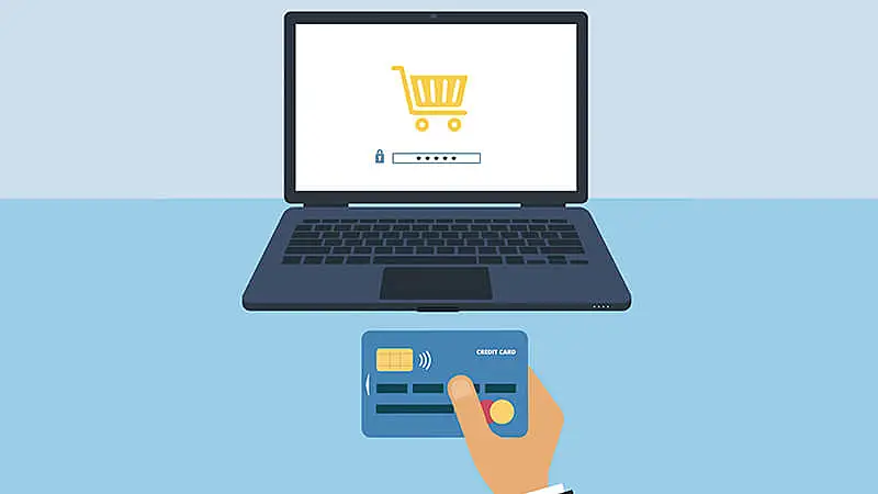 Ilustração de uma pessoa segurando um celular na pagina de compra e um cartão de crédito