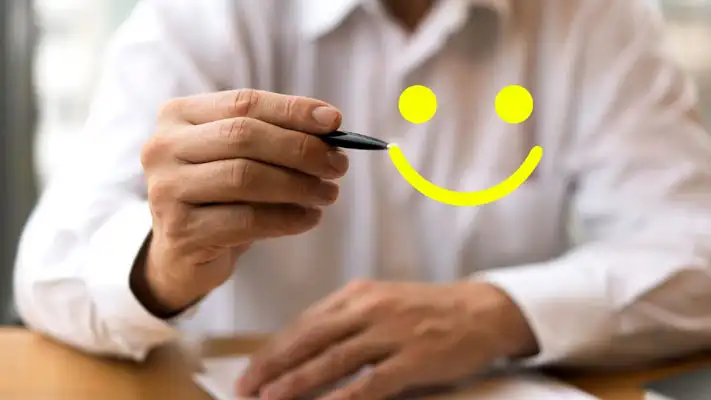 Collage de concepto de experiencia del cliente - dibujo de cliente satisfeccho