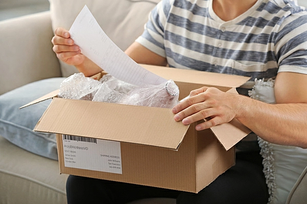 Pacote embalagem para envio correios