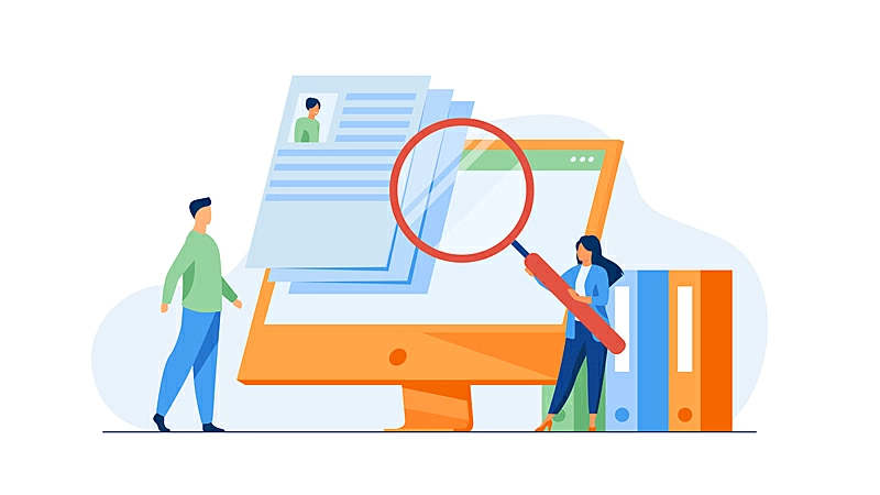 Ilustração de uma pessoa com uma lupa analisando 3 currículos