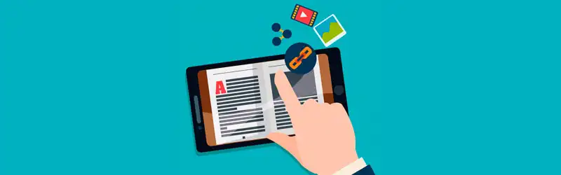 mão passando a página de um ebook em um celular