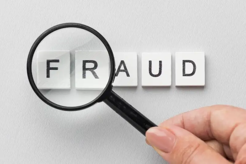 Digital identity management - fraud It's written "Fraud" in the image