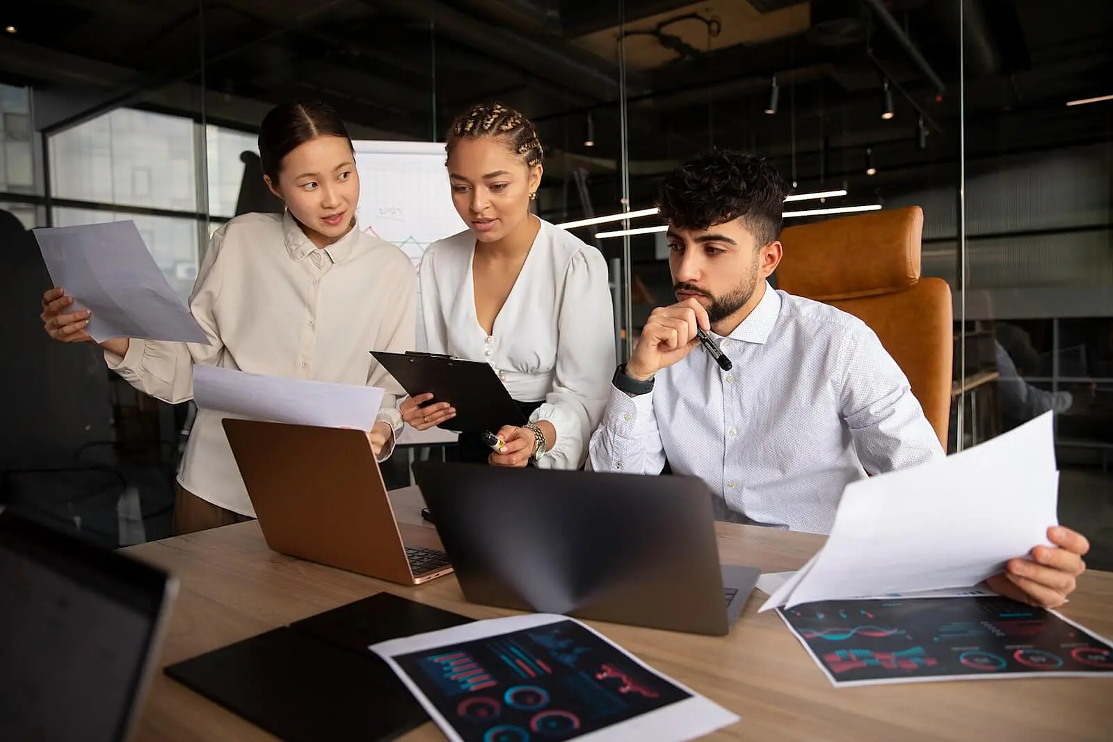 effective-use-of-customer-data-to-drive-business-decisions