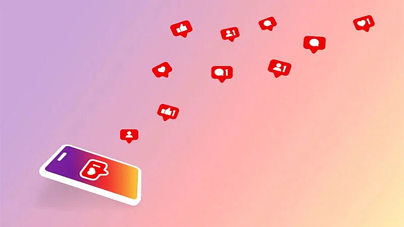 Imagen de un móvil al recibir notificaciones de Instagram