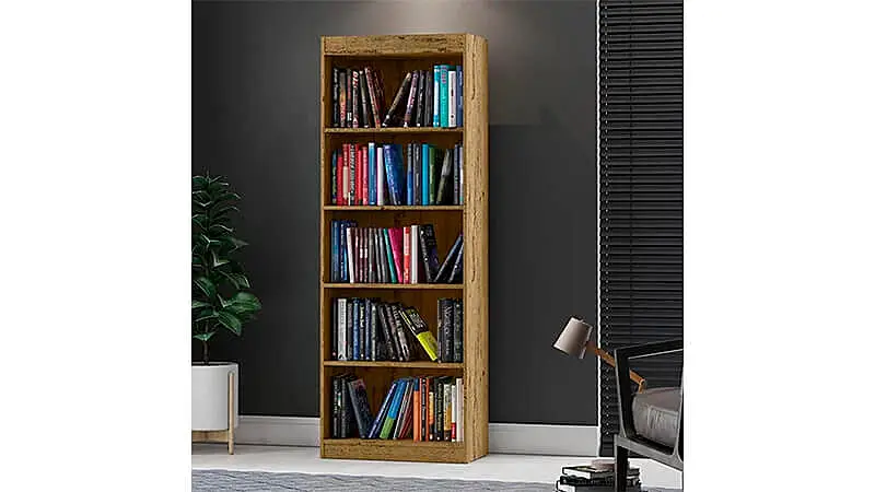 imagem de uma estante para escritório da FabriMóveis com 5 prateleiras e diversos livros organizados