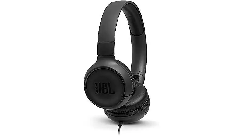 imagem de um headphone com fio JBL Tune 500 na cor preta