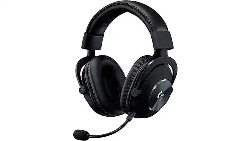 Headset Logitech G Pro imagem de um headset Logitech G Pro com fio e na cor preta