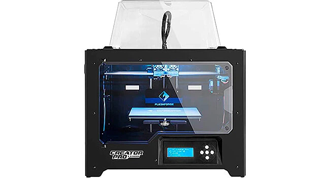 foto de uma impressora 3D Creator Pro Flashforge