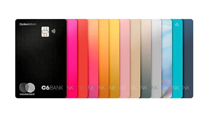 imagem de varios cartões de crédito do C6 Bank