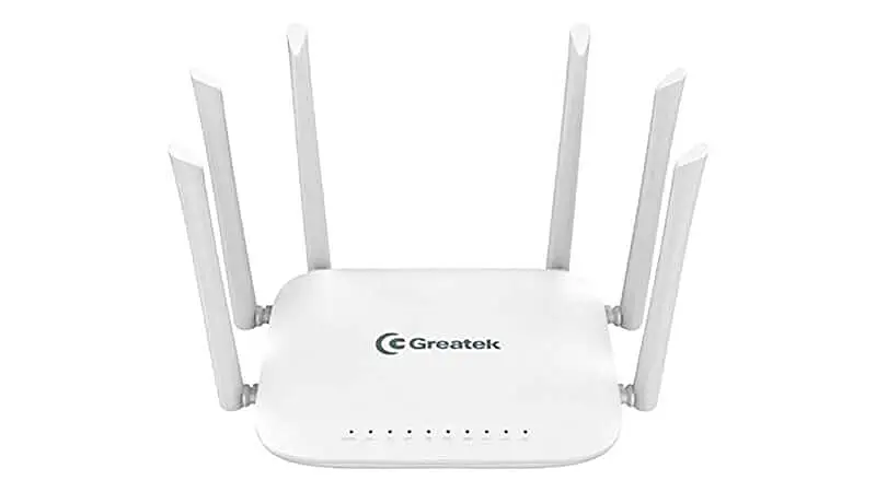 imagem de um roteador MGreatek na cor branca com seis antenas