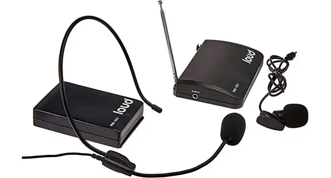 foto de um microfone sem fio de lapela e um receptor WM Loud