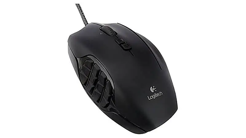 imagem de um mouse com botão lateral da Logitech na cor preta