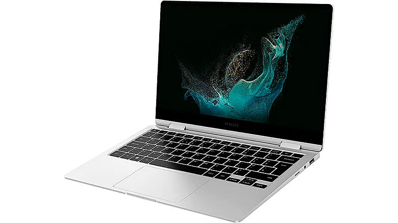 foto de um notebook Samsung Galaxy Book 2 com design 360 na cor prata