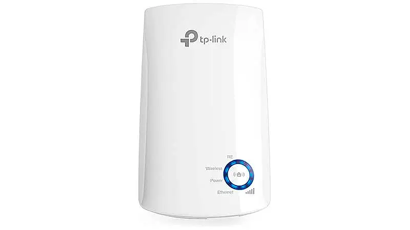 imagem de um repetidor de sinal wi-fi da TP-Link na cor branca