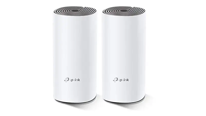 TP-Link Deco M4 imagem de dois roteadores TP-Link Deco M4 na cor branca