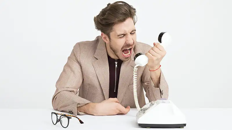 Cliente se queja de un mal servicio al cliente