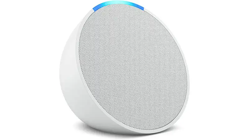 imagem de um smart speaker Echo Pop na cor branca
