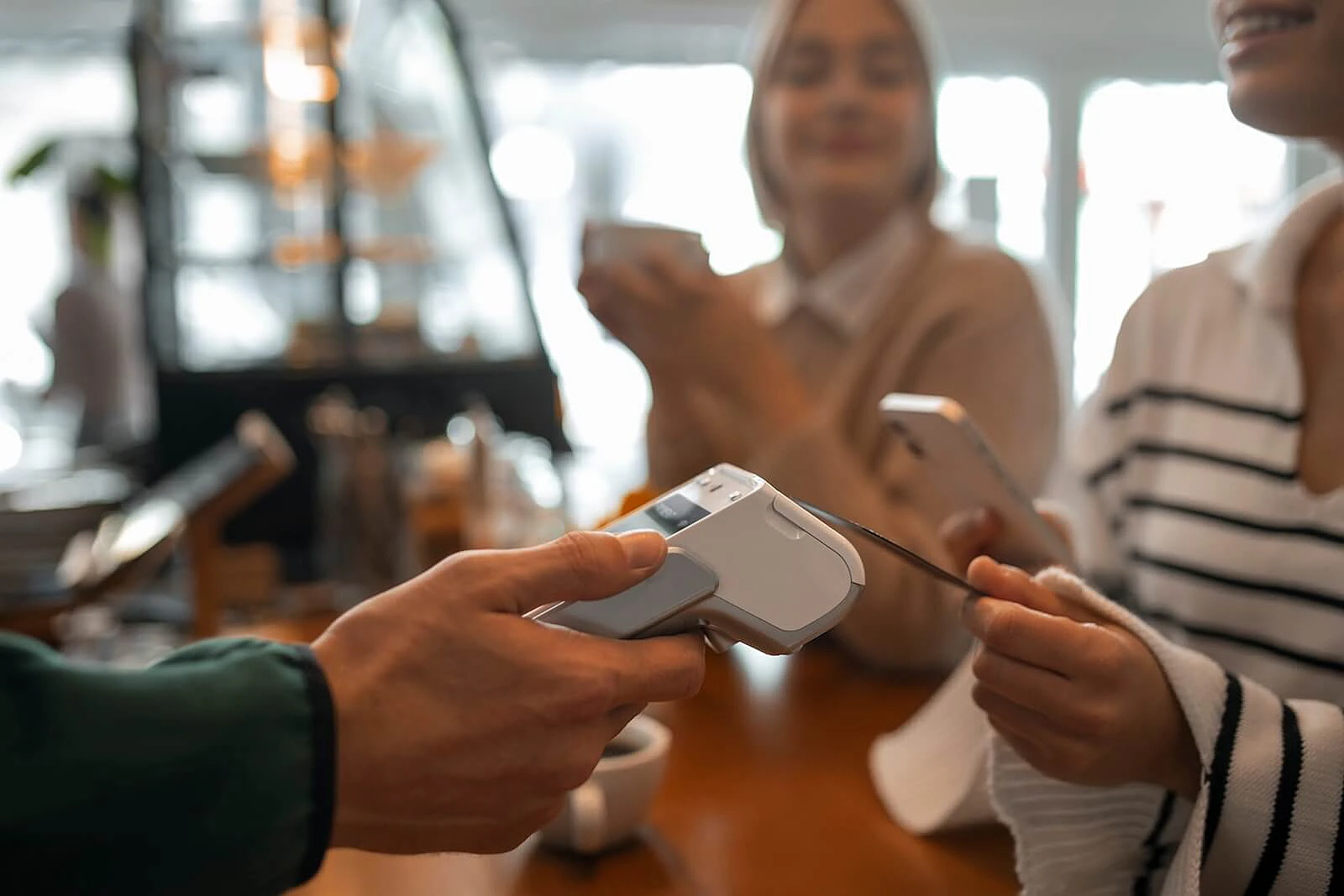 streamlining-retail-payments-pos-integrated-erp