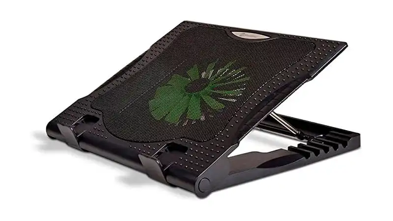 Suporte para Notebook Goldentec imagem de um suporte para notebook da Goldentec com ventoinha e estrutura regulável na cor preta