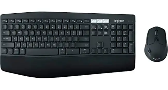 Teclado Ergonômico MK850 da Logitech foto de um teclado ergonômico Mk850 e um mouse da Logitech