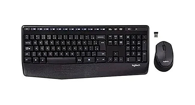 foto de um teclado ergonômico MK345 e um mouse Logitech