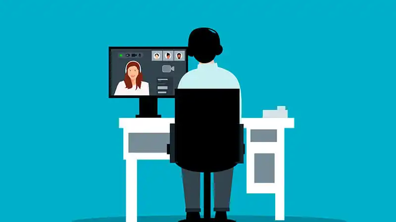 Assistente oferecendo suporte em seu trabalho online