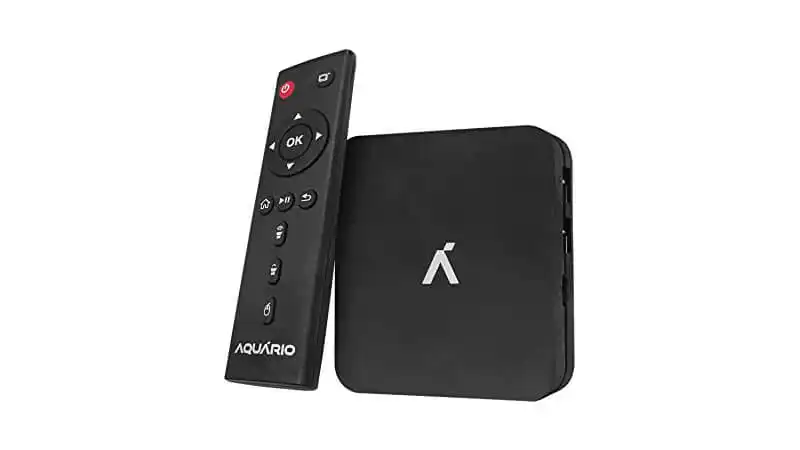 imagem que mostra um controle remoto ao lado da Box Aquário STV 3000