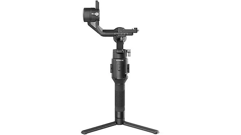 imagem que mostra um tripé Ronin SC na cor preta