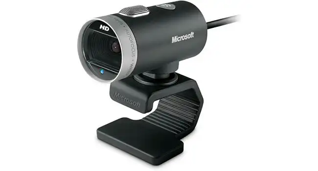 foto de uma webcam para pc 6CH da Microsoft na cor preta com detalhes prateados