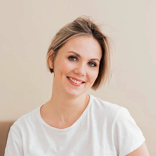 Алена Малкова